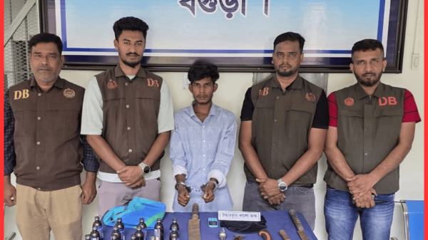 বগুড়ায় ১৪ পিস ফেয়ারডিল ও অস্ত্রসহ আলামিন গ্রেফতার
