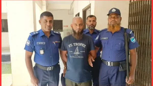 গোপালগঞ্জে বিপুল পরিমাণ ইয়াবা ও গাঁজাসহ মাদক ব্যবসায়ী গ্রেফতার