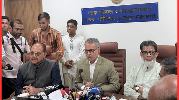 কিলোমিটারে ১১ পয়সা বাড়ল বাসভাড়া