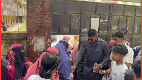 আজমিরীগঞ্জে এসএসসি পরীক্ষার্থীদের পাশে ছাত্রদল