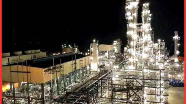 জ্বালানি সংকটে সার কারখানায় রেশনিং, ফেঞ্চুগঞ্জে উৎপাদন বন্ধ