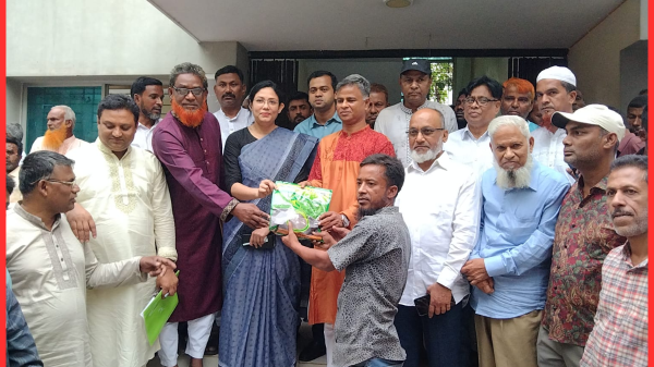 বেলকুচিতে প্রান্তিক কৃষকদের মাঝে বীজ ও সার বিতরণের শুভ উদ্বোধন